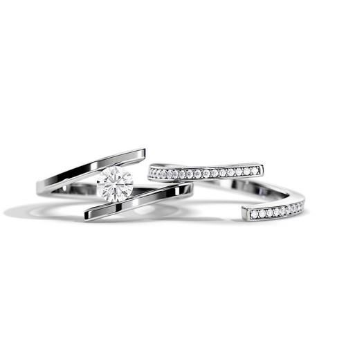 Anello con diamanti